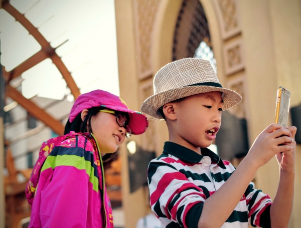 Why You Should Consider Allowing Cell Phone Use in Your Middle School Music Classroom
